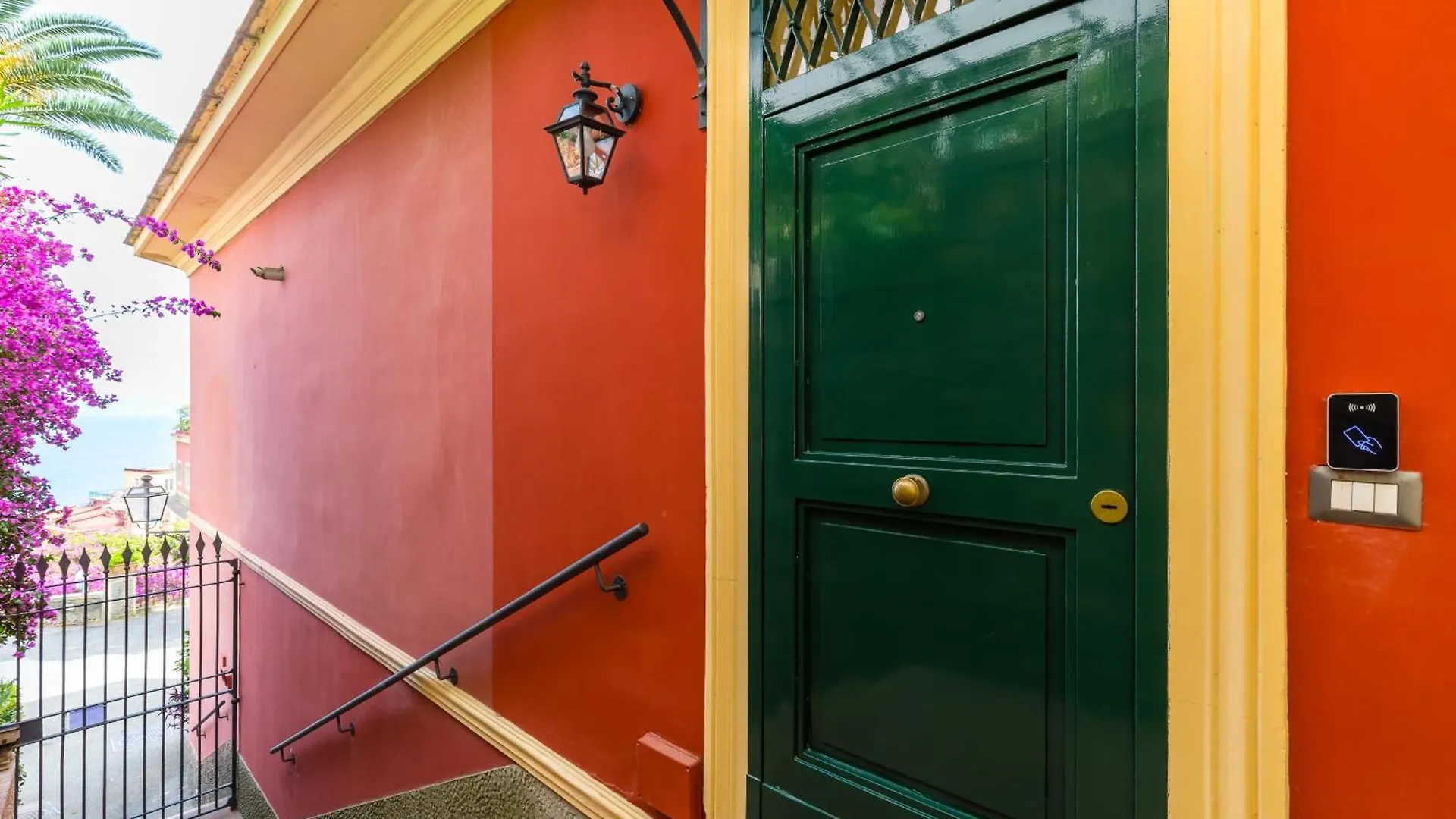 Villa Dolcevita With Parking By Napoliapartments Apartment