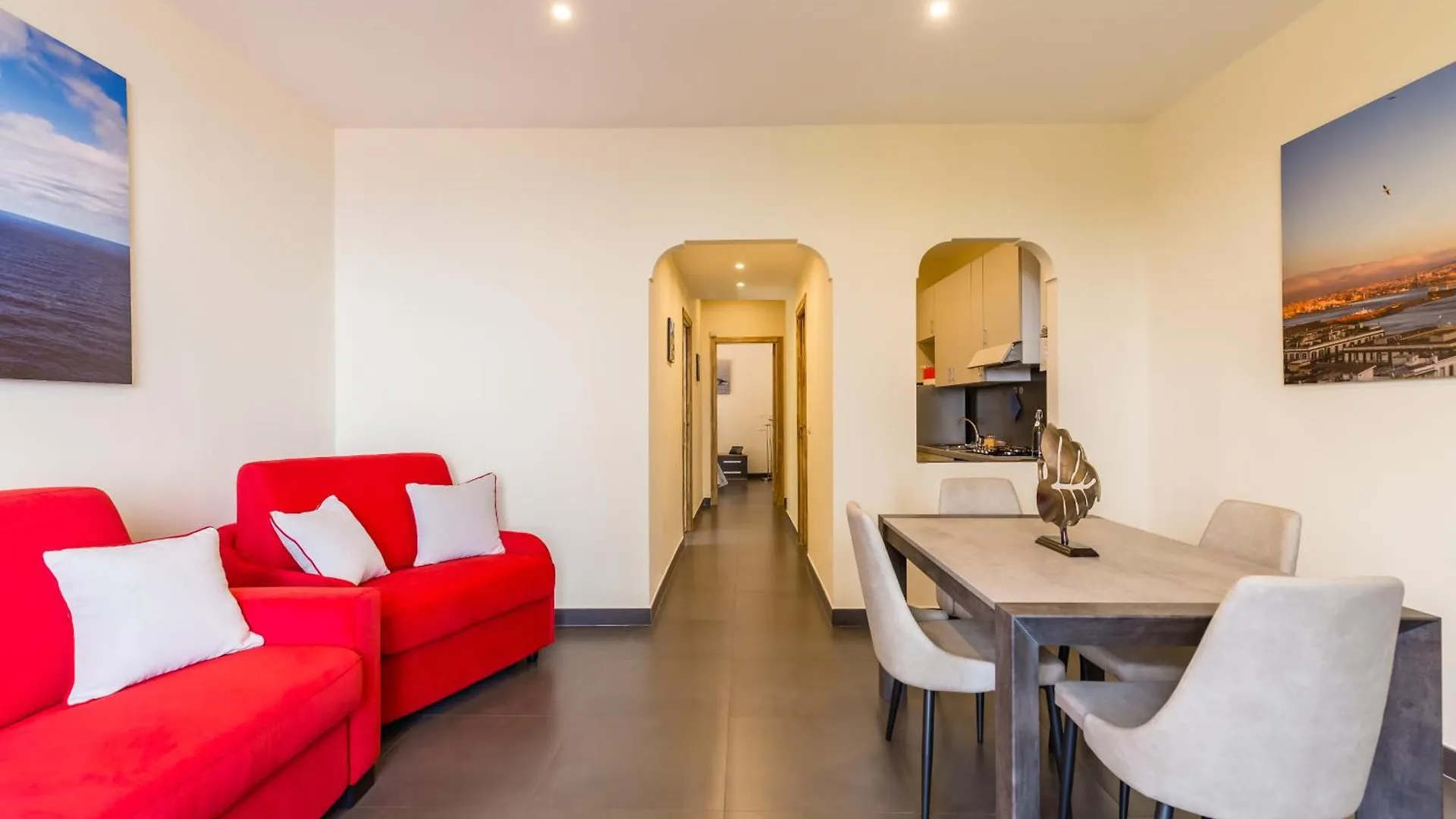 Apartment Villa Dolcevita With Parking By Napoliapartments