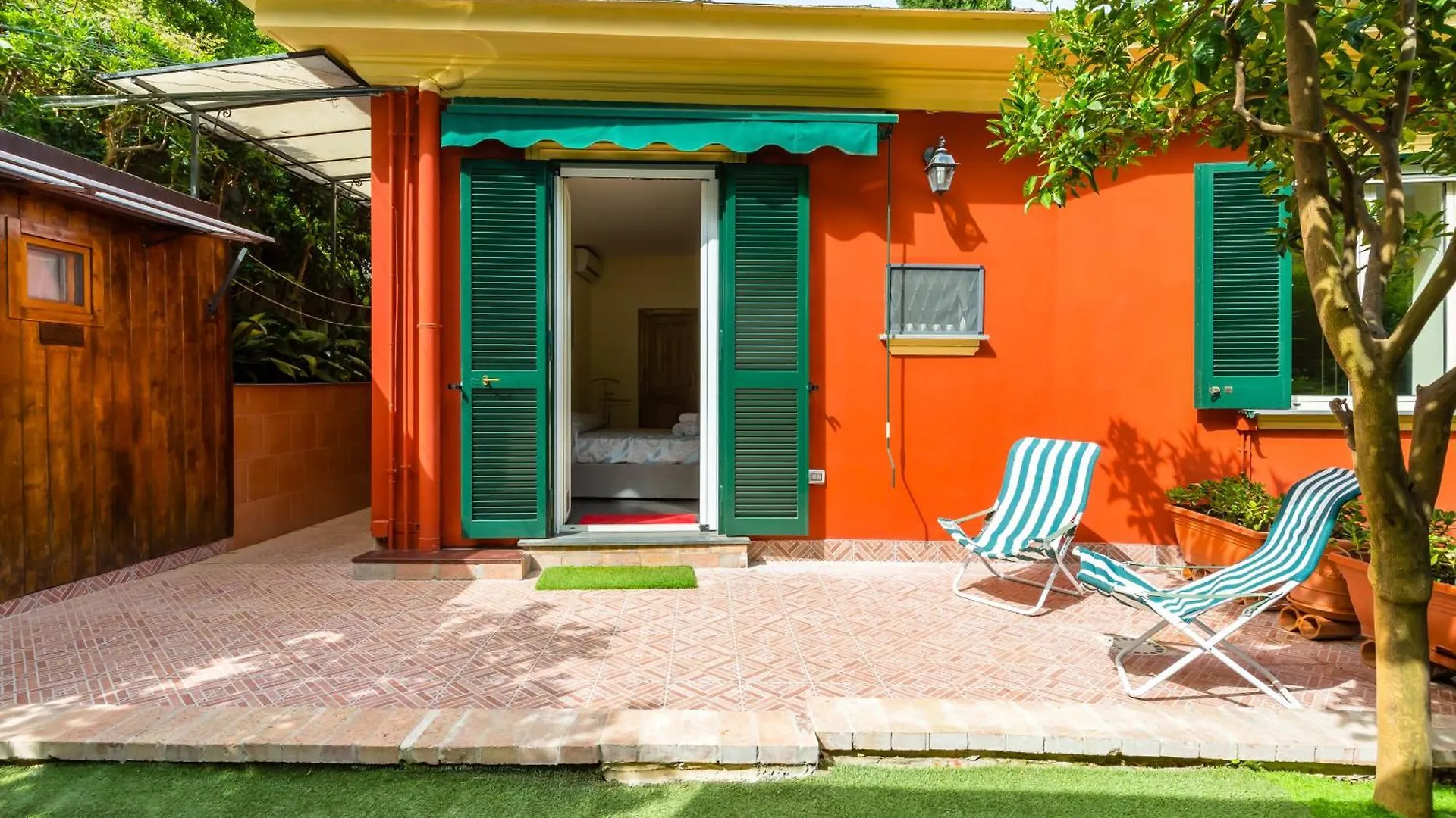 Villa Dolcevita With Parking By Napoliapartments 0*, Naples